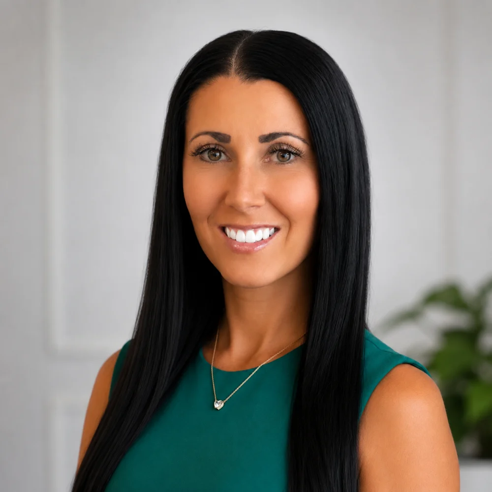 Sarah Visher Headshot 2 | Safeguard Estate and Financial Planning